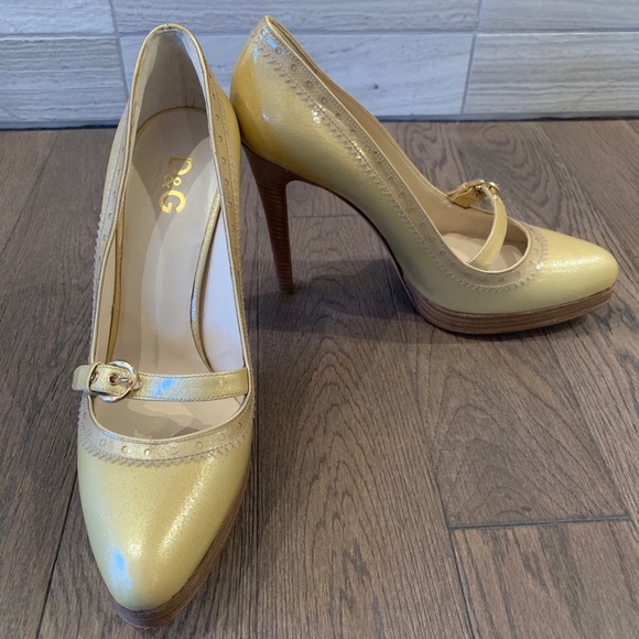 D&G Dolce & Gabbana Platform Heels - Picture 2 of 7